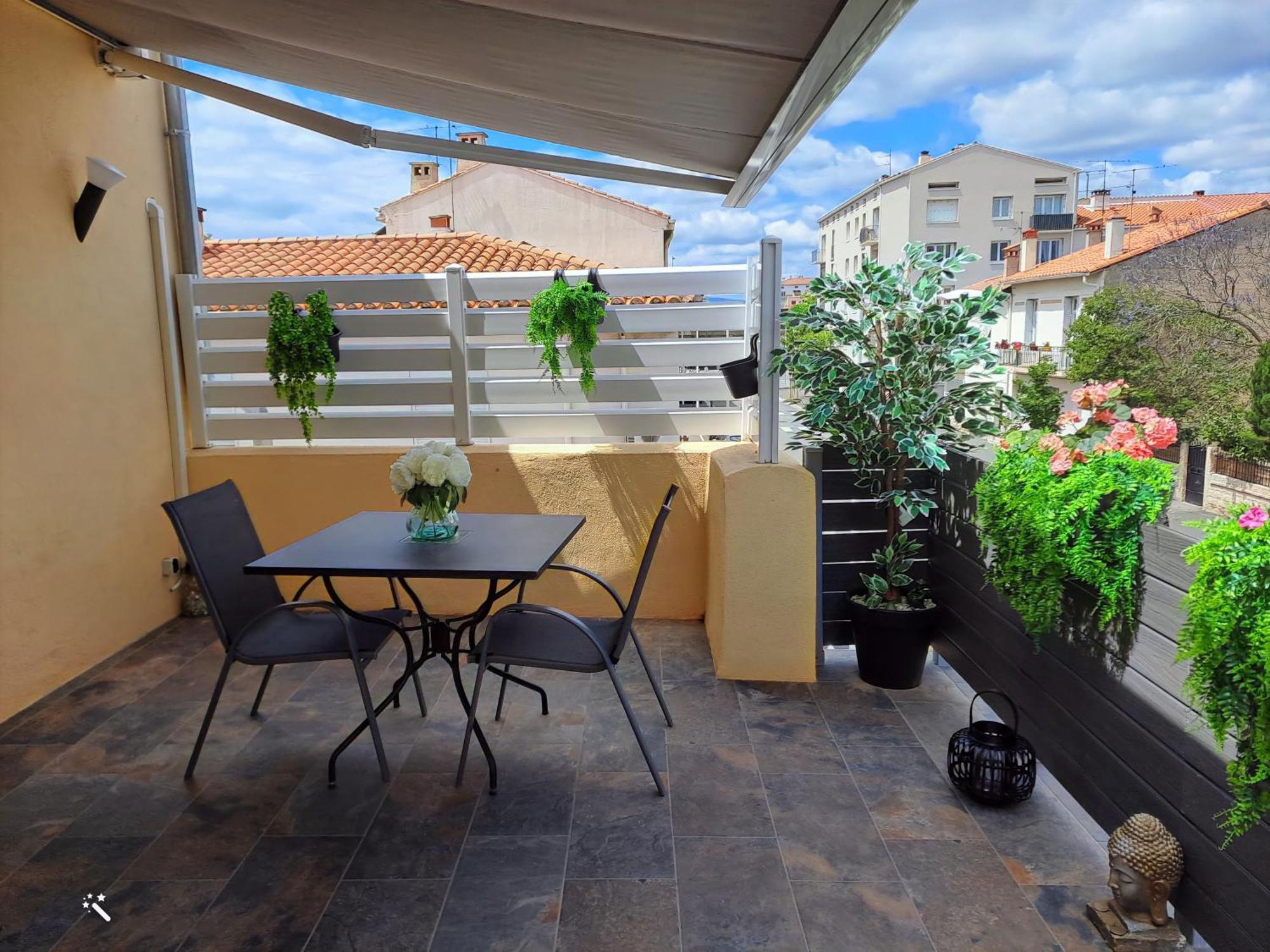 L"Indochine Apartment Perpignan Room photo